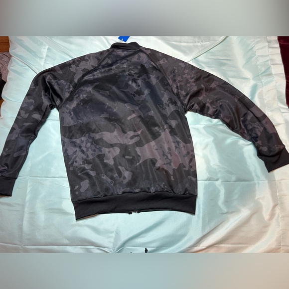 adidas Black Camouflage Jacket - Picture 5 of 6
